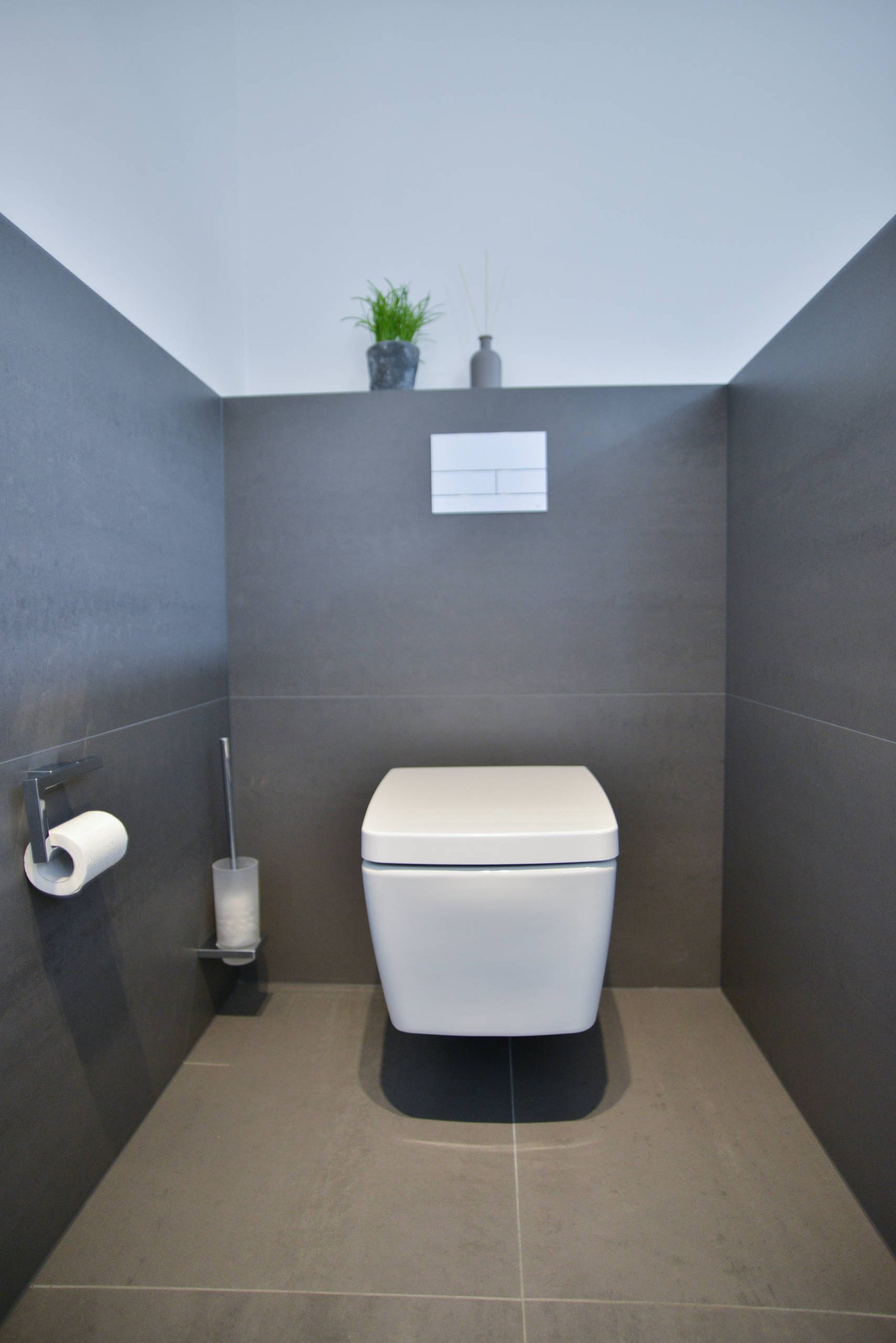 Completed bathroom suite styled with the full JATAII package
